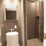 La Maison De Lea לינה וארוחת בוקר