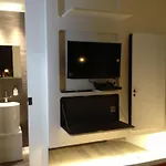 La Maison De Lea לינה וארוחת בוקר