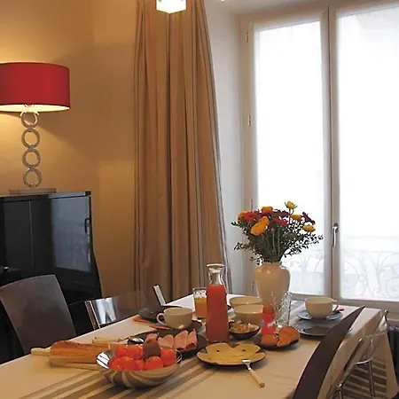 La Maison De Lea Bed & Breakfast Paříž